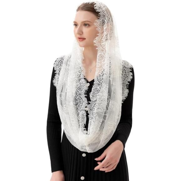 Spanish Style Lace Traditional Head Cover White - Picture 3 of 5